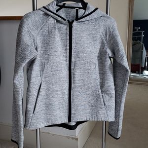 Lululemon insculpt jacket, grey melange, size 4